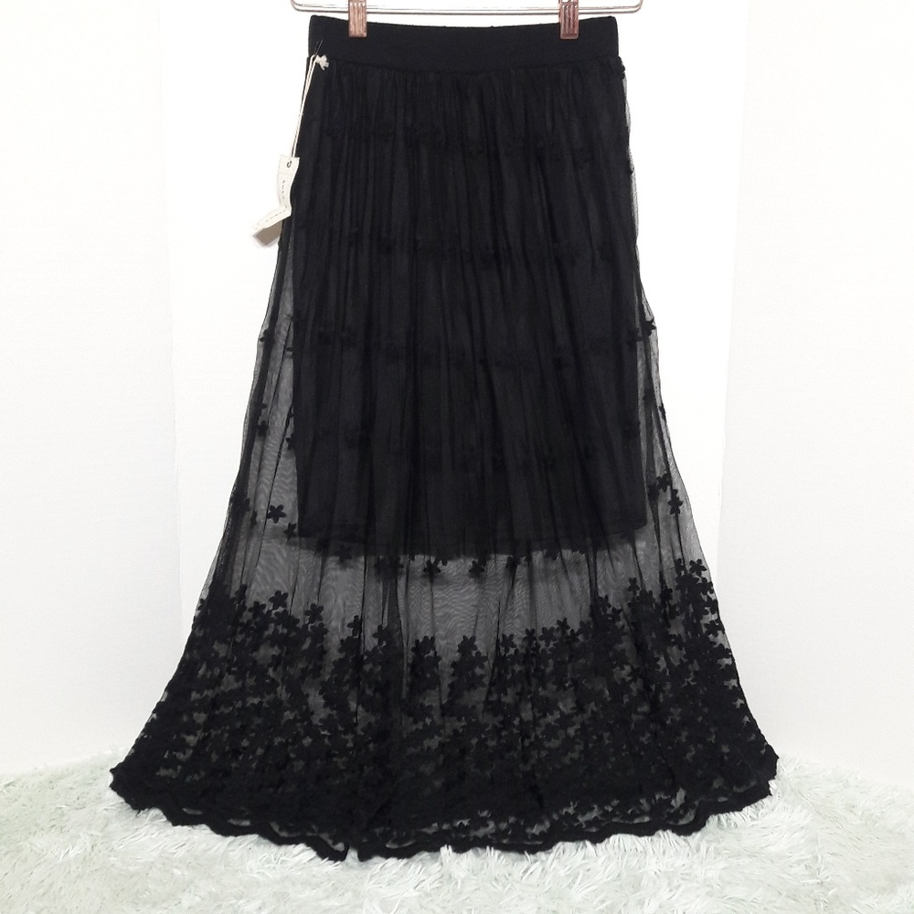 Cherry pink black lace overlay floral skirt